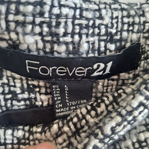 😁FOREVER 21 TWEED MINI SKIRT - Picture 5 of 6